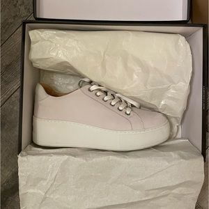 J/Slides MAYA Sneakers - Women’s sz 7M - White Nubuck - Platform